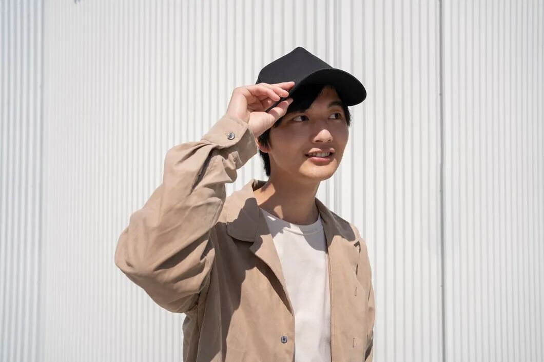 心理学上有个词叫：淬火效应。遇到休学躺平、动辄发脾气、还随便拿捏你的孩子，不要示弱，不要顺从，只需要记住“淬火效应”